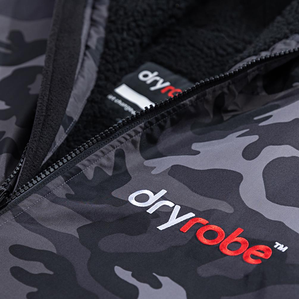 dryrobe Advance Long Sleeve Changing Robe - Black Camo / Black Extra Image 3
